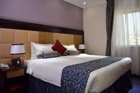Infinity_Hotel_Bed